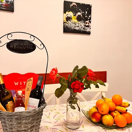 Ana - Family Friendly *